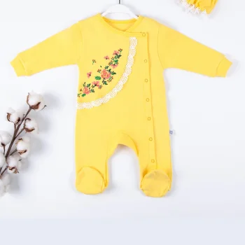Çiçek Nakışlı Şapkalı % 100 Pamuk Kız Bebek Tulumu