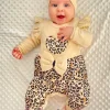 Leopar Desenli Fiyonklu % 100 Pamuk Kız Bebek Tulum