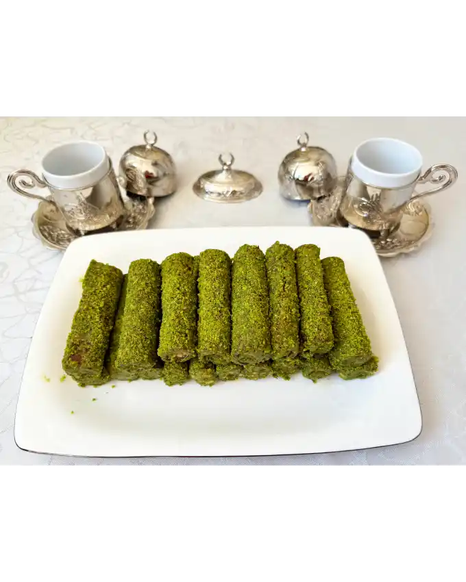 Antep Fıstıklı Pestil Sarması