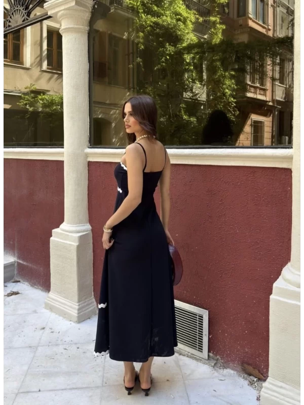 Askılı Uzun Şerit Detaylı Şık ve Rahat Elbise - Lacivert
