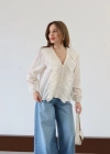 Volan Detaylı Bluz Ekru
