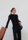 Jakarlı Kolları Transparan Büzgülü Bluz Siyah
