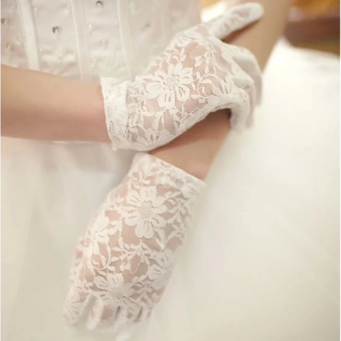 Beyaz Renk Kısa Dantelli Eldiven (5047)