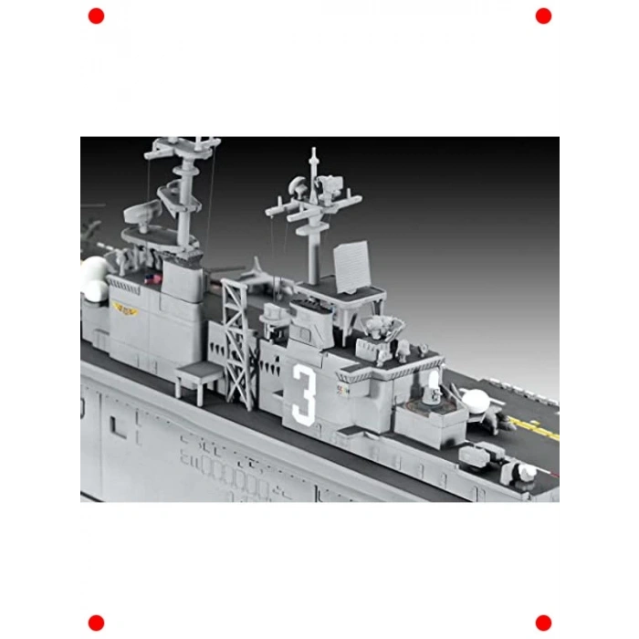 1:700 Ölçekli Amfibi Taarruz Gemisi Model Kiti