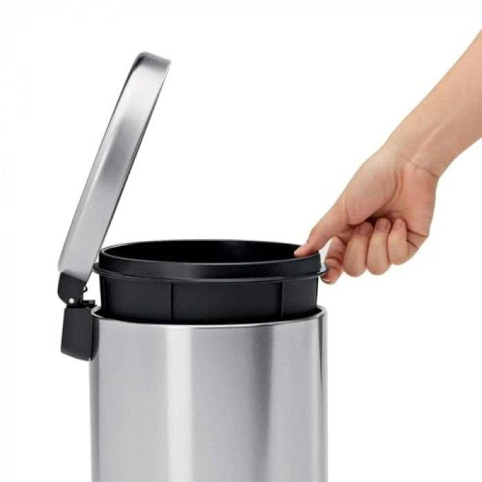 3 Litre Hacimli Paslanmaz Çöp Kovası, Pedallı ve Krom Renkli