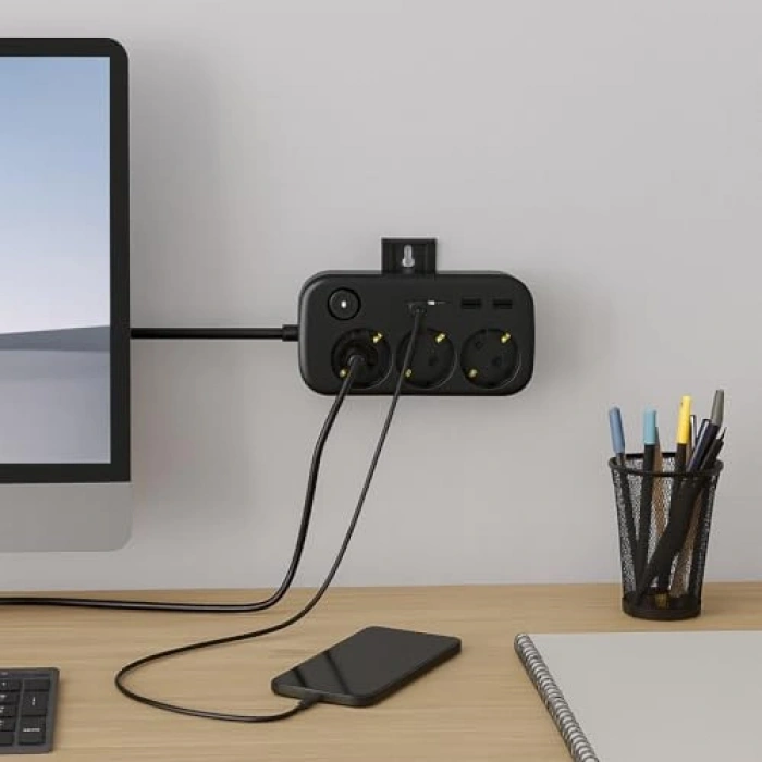 3’lü Priz + 4 USB (2 Type-C + 2 USB-A) Çoklayıcı | Duvara Monte Edilebilir, Aç/Kapa Anahtarı, Akım & Kısa Devre Koruma, Yüksek Güç Destekli Çoklu Priz