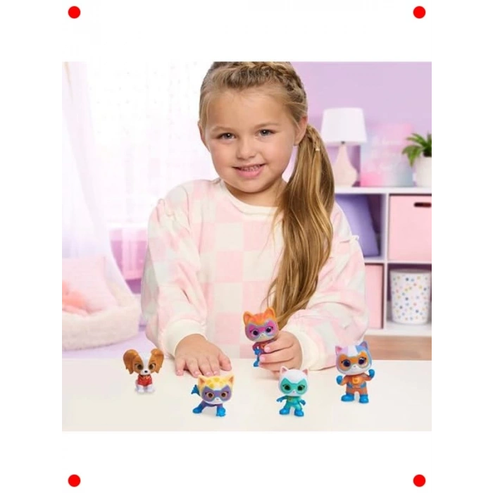 5 Parçalı Kahraman Temalı Mini Figür Seti