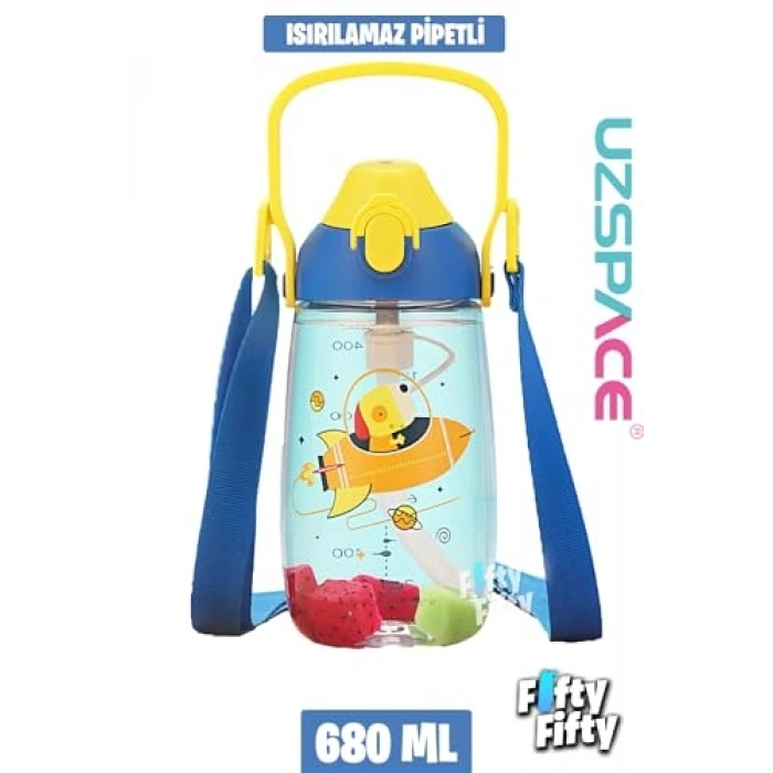 680 ml Kapasiteye Sahip Boyun Askılı Tritan Su Matarası