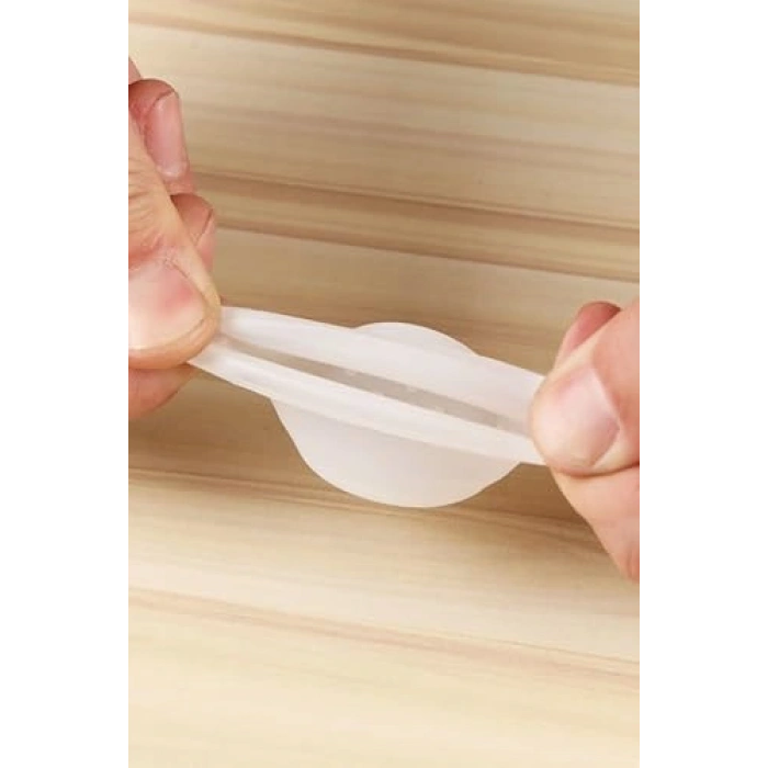 8 Adet Silikon Masa Sandalye Koruyucu ile Kaydırmaz Kullanım