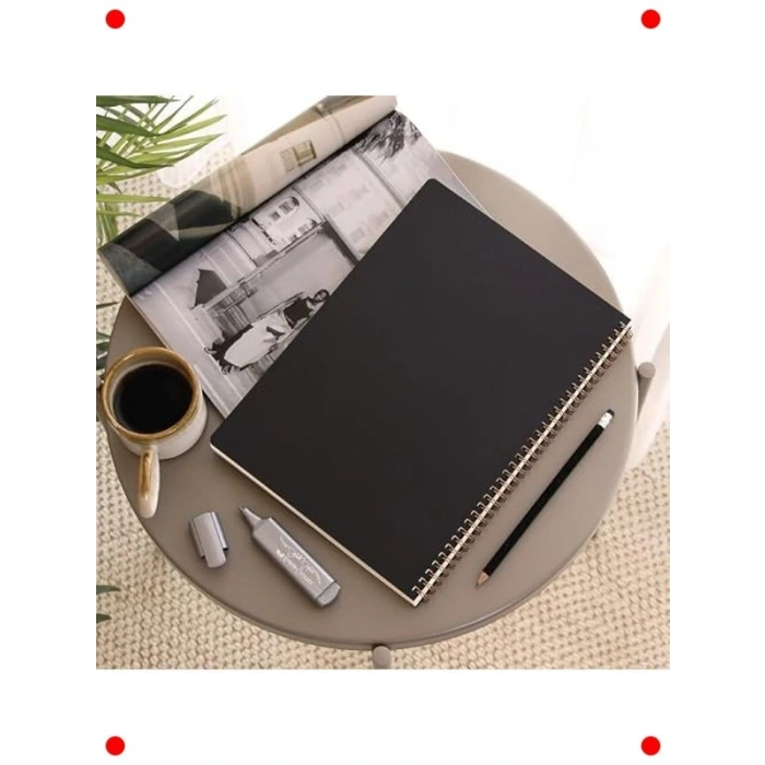 A4 Siyah Kraft Kapak Düz Çizgisiz Not Defteri