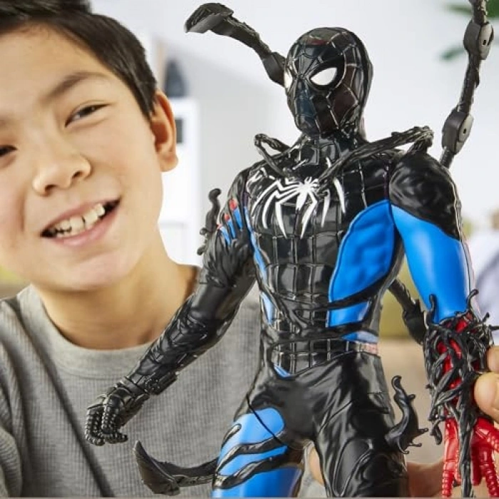 Aksiyon Figürü ile Venom ve Spider-Man Temalı Eğlenceli Oyun Seti