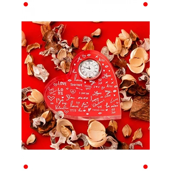 Aşk Temalı Akrilik Kalp Saat