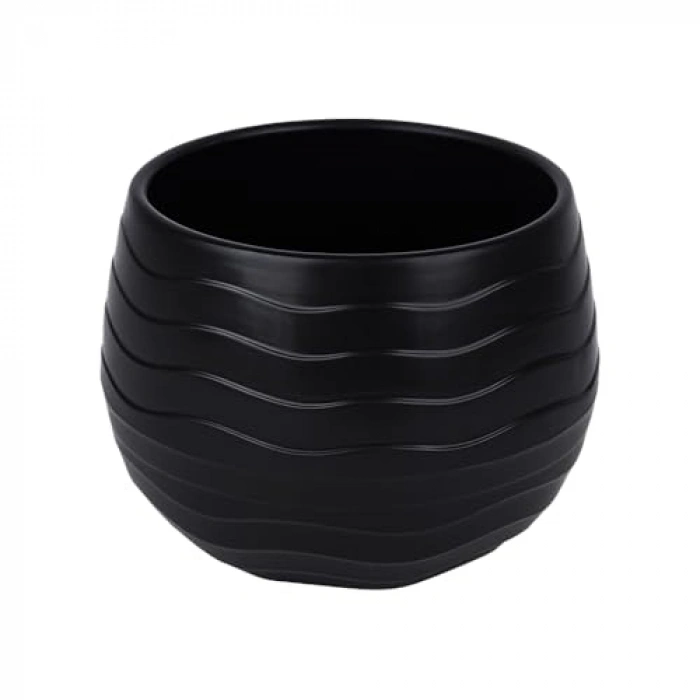 Dallı Gri Plastik Çiçek Saksısı ile Şık Bitki Sunumu