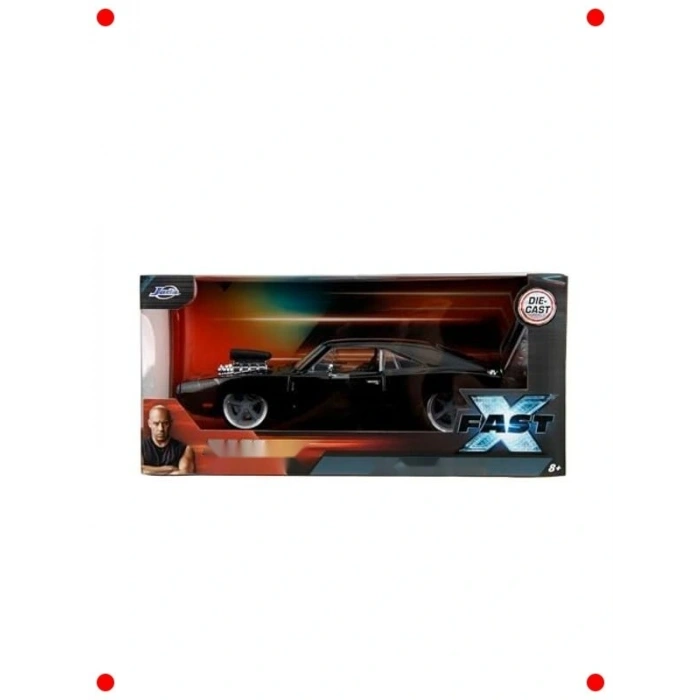 Detaylı Klasik Kamyonet Model Araba 1:24