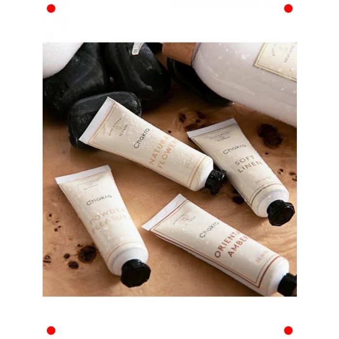 Doğal Çiçek Özlü Nemlendirici El Kremi 30 ML