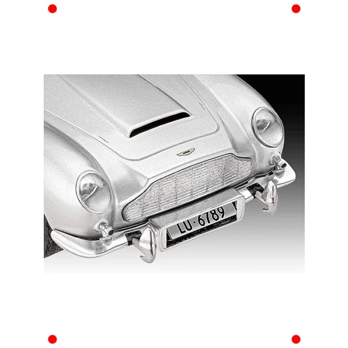 Efsanevi Casus Araç Modeli Seti - DB5 Oyuncak Araba