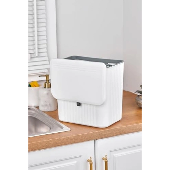 Fonksiyonel Kapaklı Banyo Çöp Kovası, 15 Lt Kapasite ile