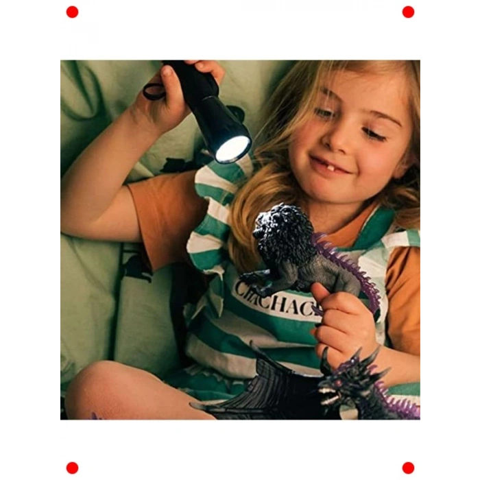 Gerçekçi Gölge Aslan Figürü