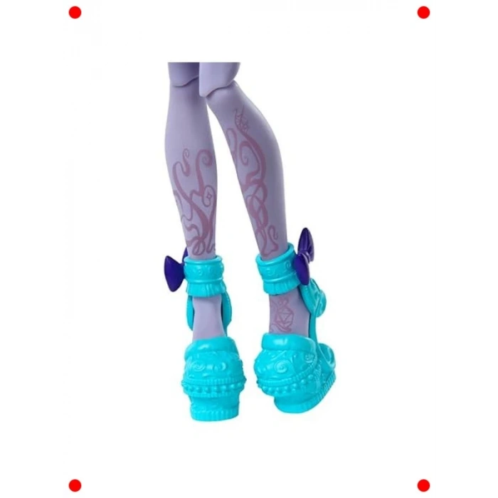 Gothik Tarz Bebek ve Aksesuar Seti