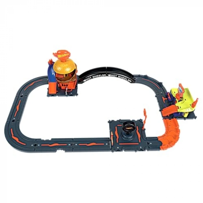 Hot Wheels Pist Dünyası Seti, 10 Parça ve 1 Araçla Birlikte