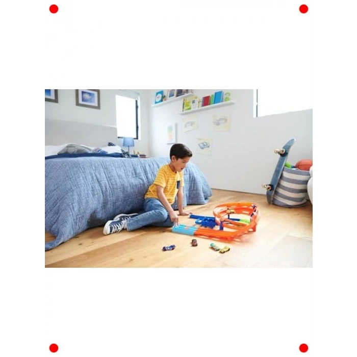 İkili Yarış ve Akrobasi Pisti | 2 Oyuncak Araba