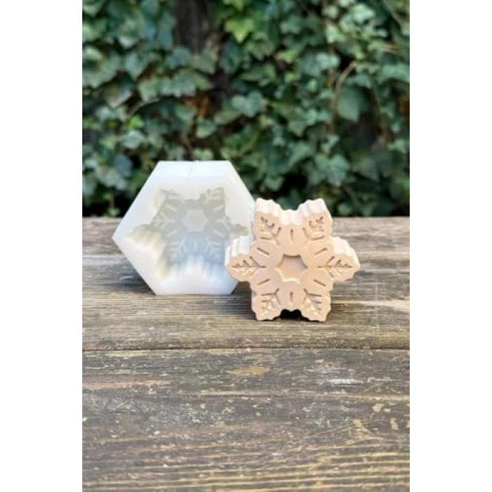 Kar Tanesi Mum Kalıbı: Silikon Tasarım