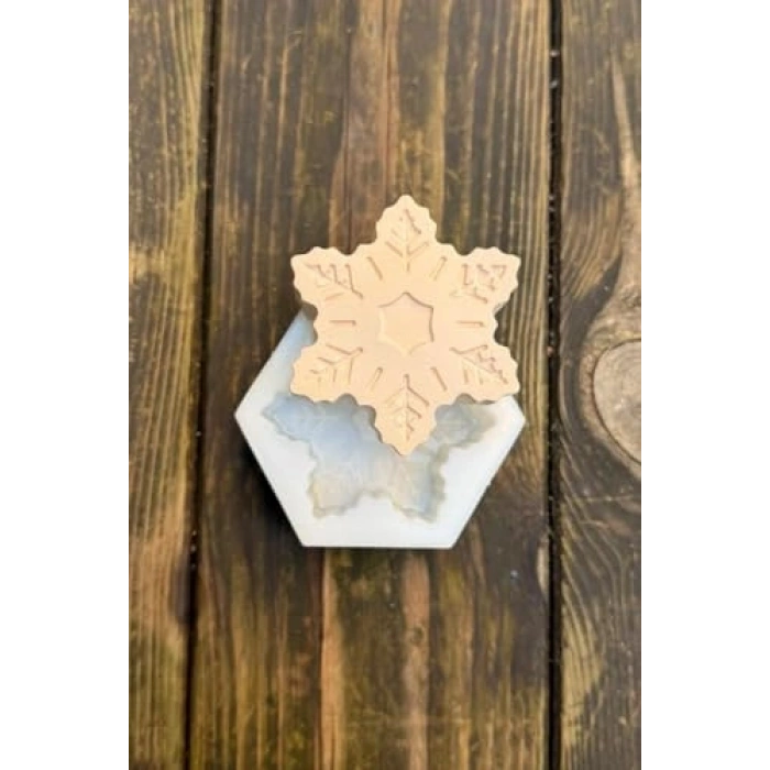 Kar Tanesi Mum Kalıbı: Silikon Tasarım