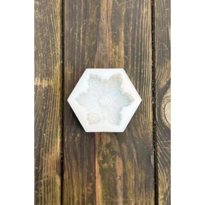 Kar Tanesi Mum Kalıbı: Silikon Tasarım