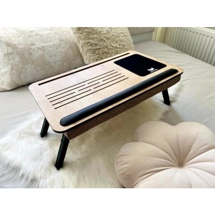 Katlanır Laptop Seası – Bölmeli Tablet ve Telefon