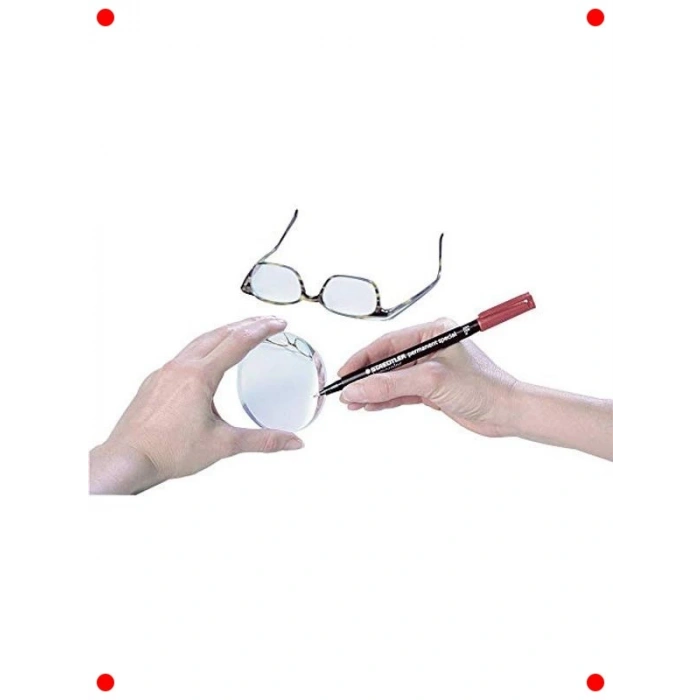 Kırmızı İnce Uçlu Kalıcı Markör Kalem