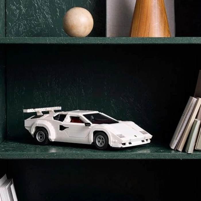 Lamborghini Countach 5000 Quattrovalvole Yapım Seti