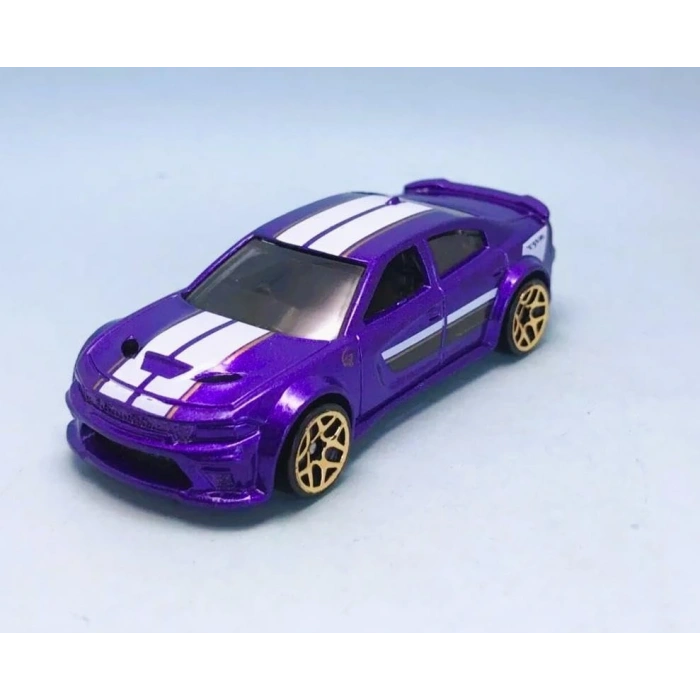 Mor Metalik 20 cm Dodge Charger Hellcat Kısa Kart Model