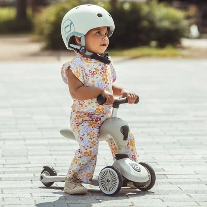Oturaklı Çocuk Scooter, Açık Gri Renk