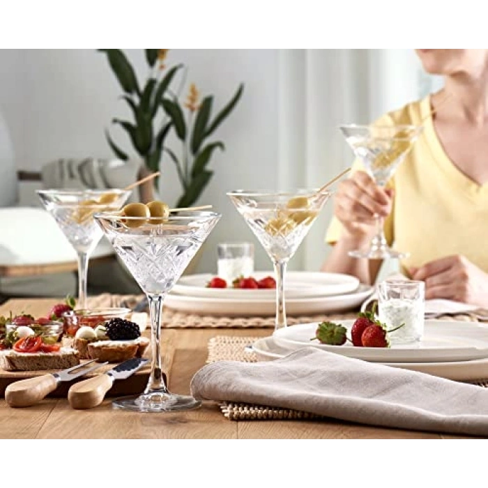 Paşabahçe TIMELESS KOKTEYL KADEHİ 230 CC 4LÜ HEDİYELİK KUTU