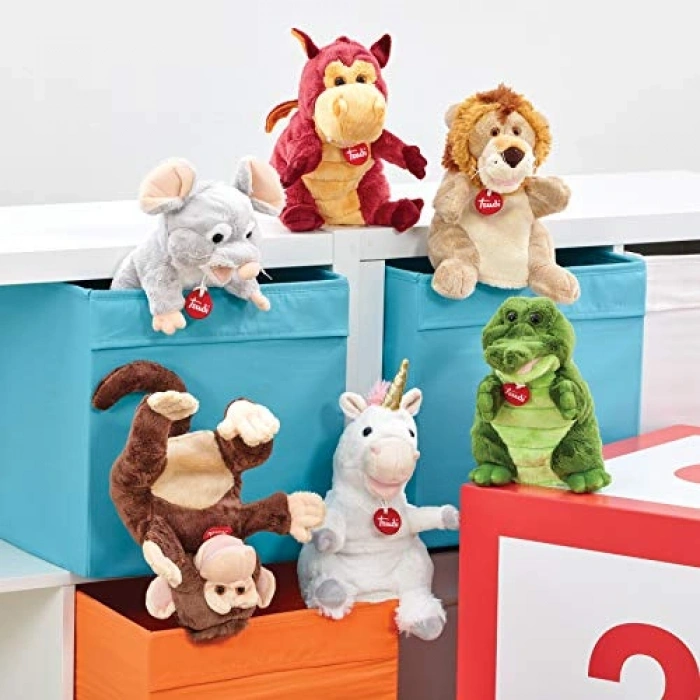 Peluş Timsah Figürü ile Eğlenceli Oyun Arkadaşları