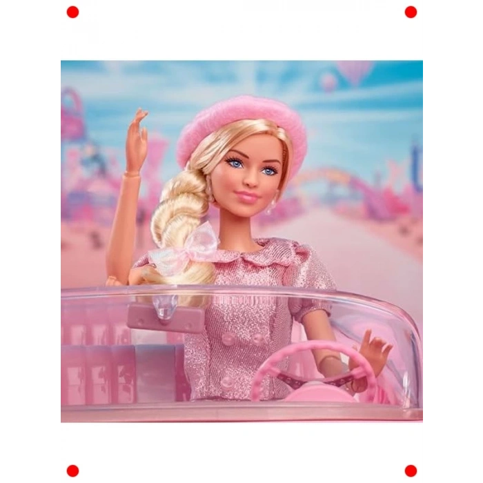 Pembe Bereli Şık Bebek Figürü