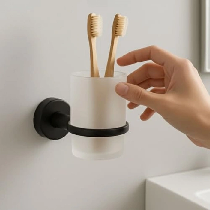 Plastik Hazneli Duvara Monte Diş Fırçalık, Siyah
