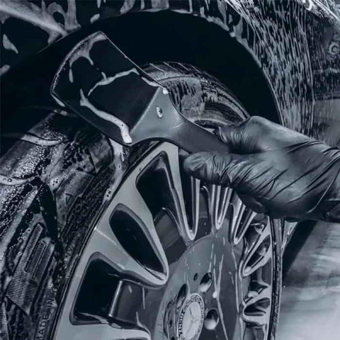 Sert Fırça ile Lastik Temizleme Seti, Araç için