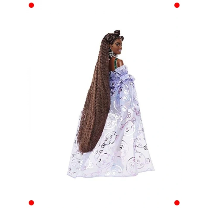 Şık Elbiseli Moda Bebek - Mor Kostümle Göz Kamaştırıyor