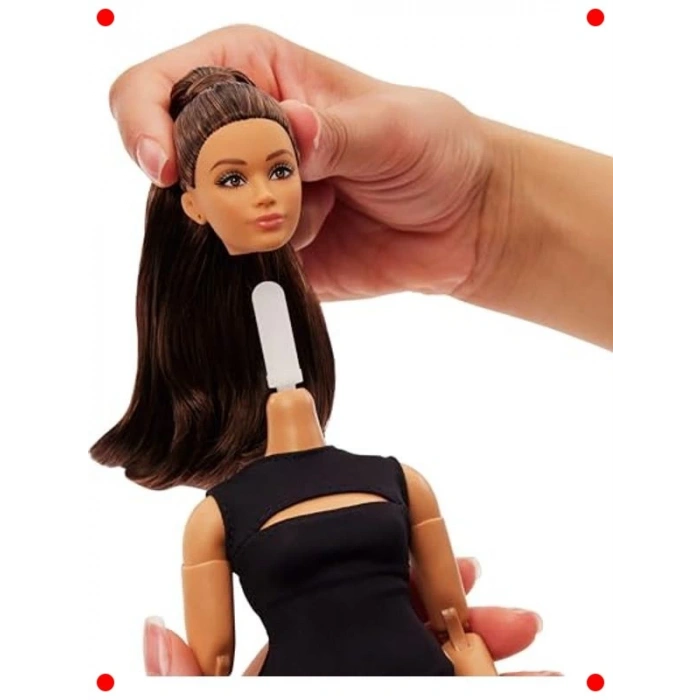 Siyah Elbiseli, Esnek Eklemli Koleksiyonluk Bebek