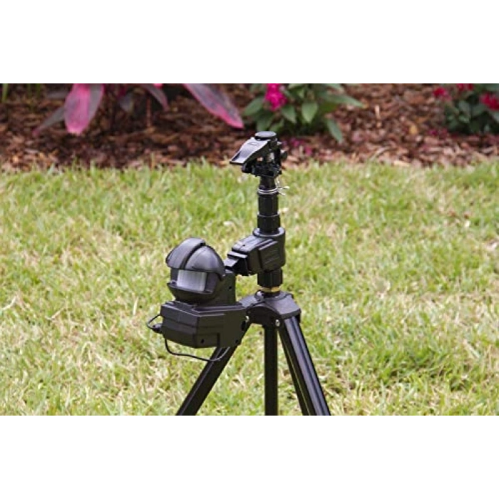 Siyah Renkli Hareketli Yağmurlama Sistemi