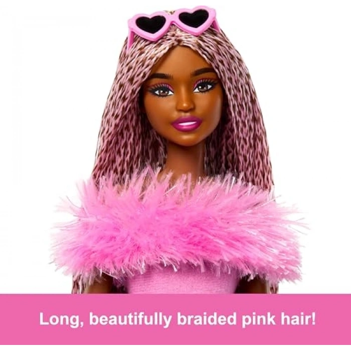 Stil İkonu Bebek ile Moda ve Eğlence Zamanı