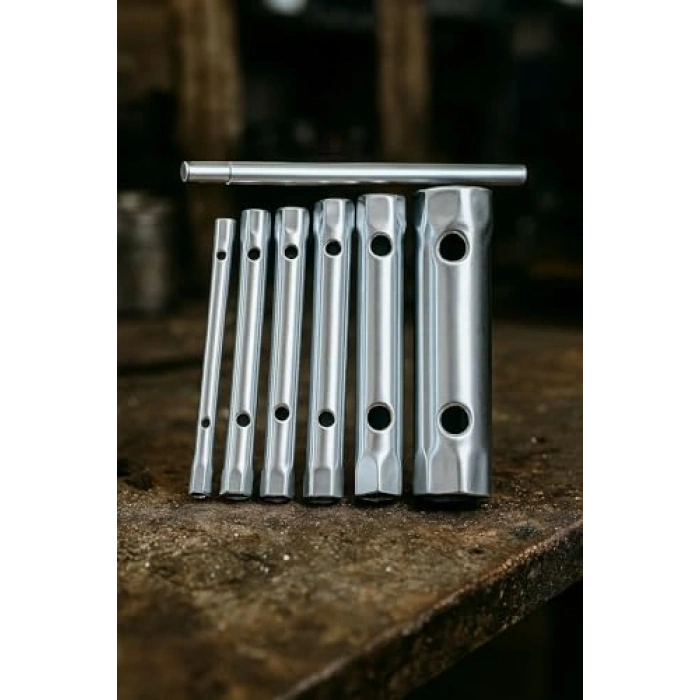 Tekli Arapuar Beyaz Plastik Elektrik Anahtar Priz