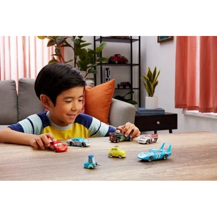 Tekli Karakter Araçlar, Cars Temalı Eğlenceli Oyun