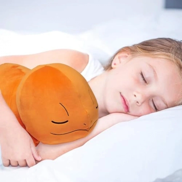 Uyuyan Charmander Peluş Figür, 46 cm Boyutunda