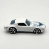 73 Pontiac Firebird Tekli Araç ile Hız Tutkunuzu Yansıtın