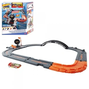 Hot Wheels Pist Dünyası Seti, 10 Parça ve 1 Araçla Birlikte