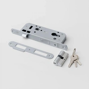 Kapı Kolu, 45x85 mm Boyutlarında, 3 Anahtarlı Metal Kilit