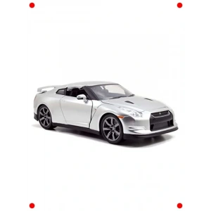 Lisanslı Metal Model Araba 1:24 (Açılabilir Parçalar)