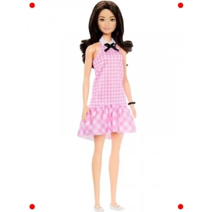 Şık Elbiseli Bebek Figürü: Siyah Saçlı, Aksesuarlı